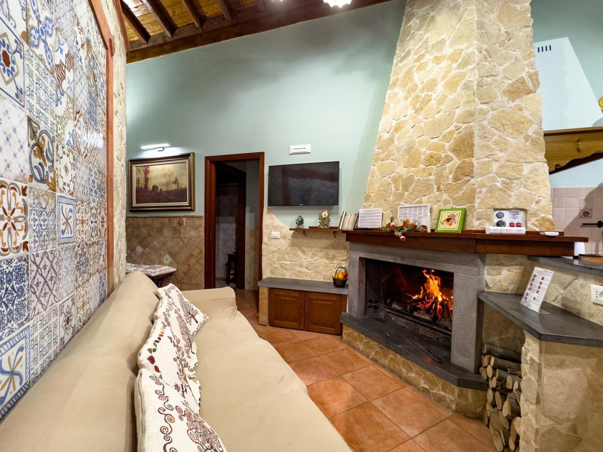 Villa Del Gelso Chalet Nel Parco Delletna Mascali Eksteriør bilde