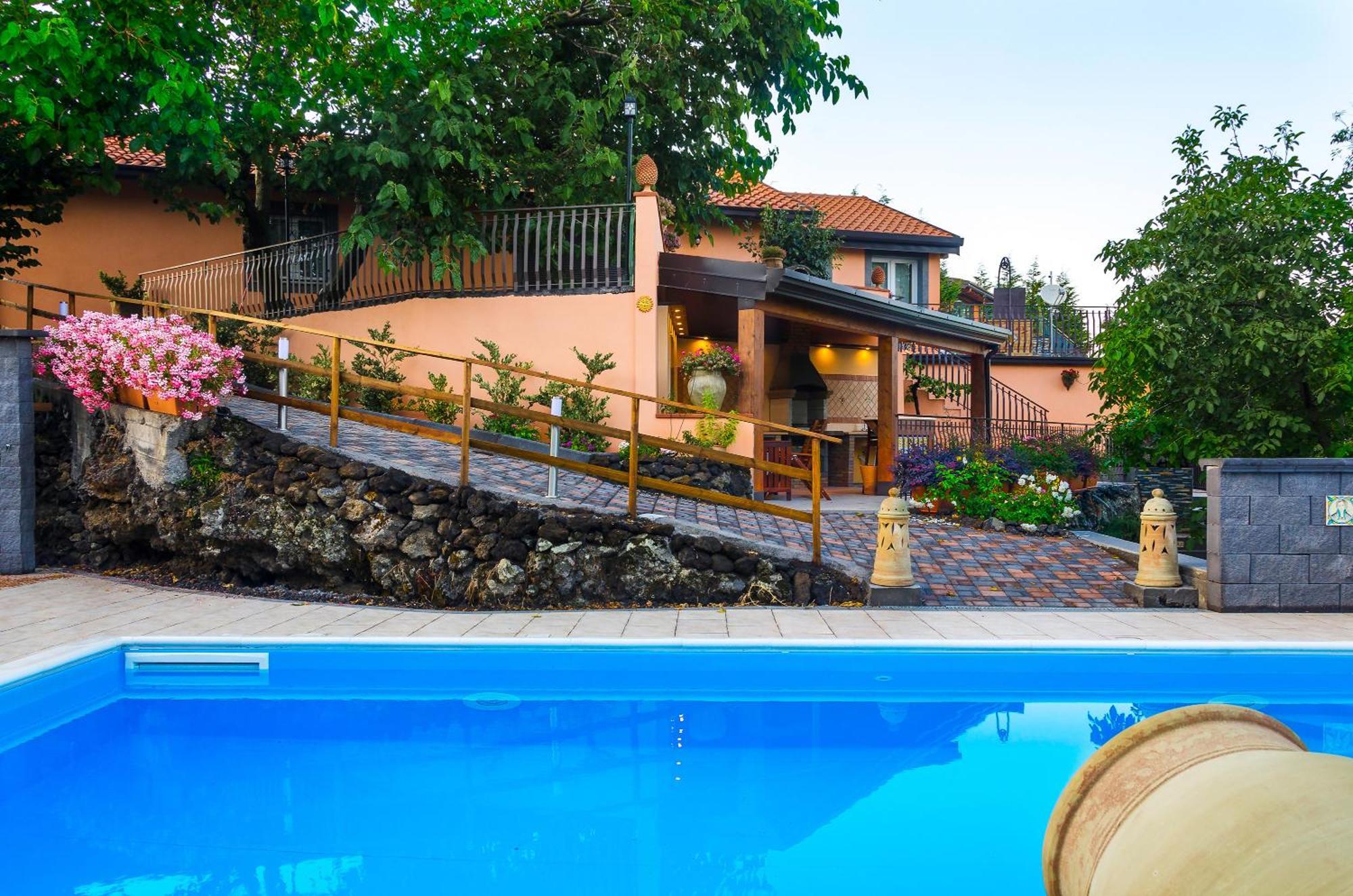 Villa Del Gelso Chalet Nel Parco Delletna Mascali Eksteriør bilde